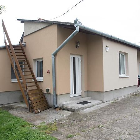 Veľký Meder Ubytovani Sykora Apartments מראה חיצוני תמונה